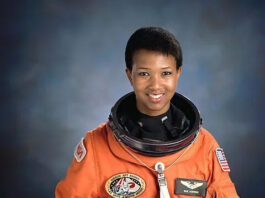 MAE JEMISON – THE FIRST BLACK WOMAN ASTRONAUT